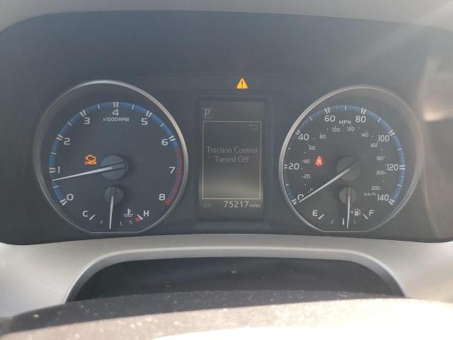 Photo 9 from auction – 2017 TOYOTA RAV4 XLE with VIN 2T3RFREVXHW560145