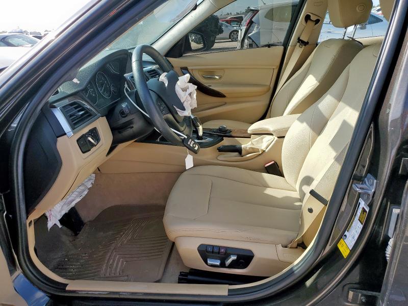 Photo 7 from auction – 2016 BMW 320 I with VIN WBA8E1G57GNT34399
