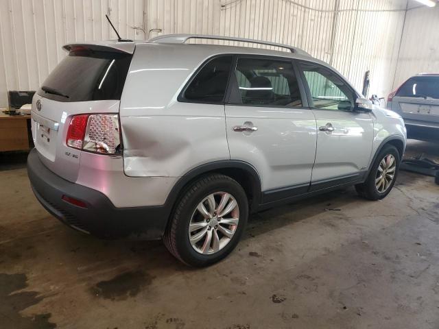 Photo 3 from auction – 2011 KIA SORENTO EX with VIN 5XYKUDA25BG086665