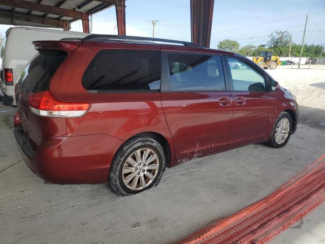 Photo 3 from auction – 2013 TOYOTA SIENNA LE with VIN 5TDJK3DC8DS060101