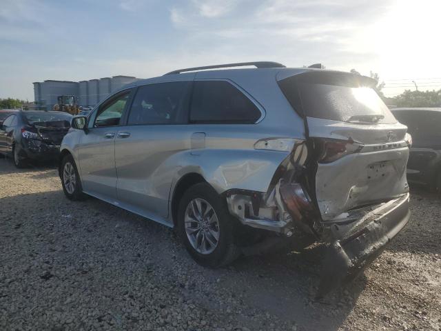 Photo 2 from auction – 2024 TOYOTA SIENNA XLE with VIN 5TDYRKEC8RS201095