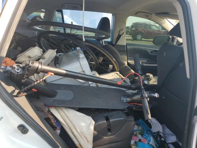 Photo 10 from auction – 2021 TOYOTA RAV4 LE with VIN 2T3F1RFV4MW193155