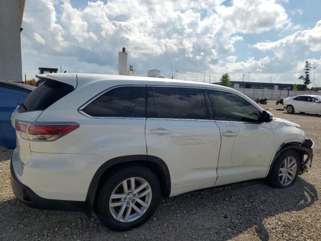 Photo 3 from auction – 2015 TOYOTA HIGHLANDER with VIN 5TDBKRFH9FS113424