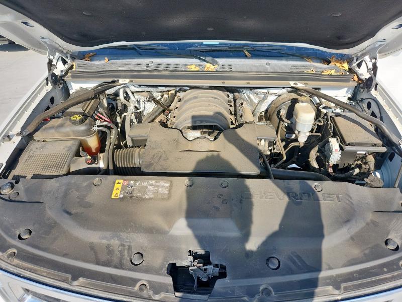 Photo 12 from auction – 2017 CHEVROLET SUBURBAN C with VIN 1GNSCHKC8HR233449