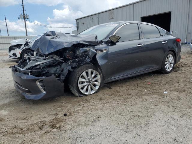 KIA OPTIMA EX 2017 with VIN 5XXGU4L31HG152153 - Photo from auction