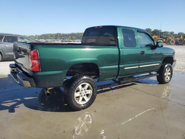 Photo 3 from auction – 2004 CHEVROLET SILVERADO with VIN 2GCEC19V141102032