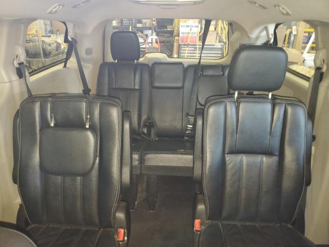 Photo 10 from auction – 2013 CHRYSLER TOWN & COU with VIN 2C4RC1BG8DR656487