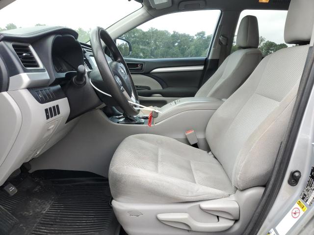 Photo 7 from auction – 2018 TOYOTA HIGHLANDER with VIN 5TDZARFH8JS033543
