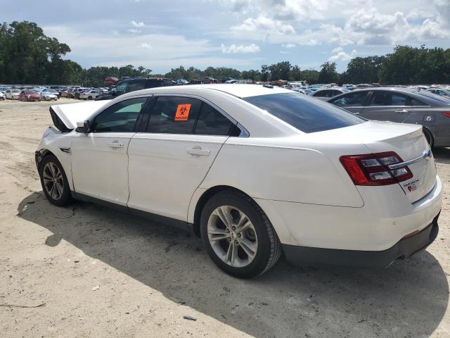 Photo 2 from auction – 2015 FORD TAURUS SEL with VIN 1FAHP2E87FG193648