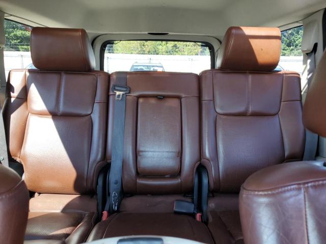 Photo 10 from auction – 2006 JEEP COMMANDER with VIN 1J8HG58206C364209