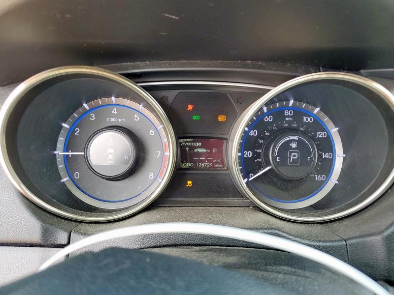 Photo 9 from auction – 2012 HYUNDAI SONATA with VIN 5NPEB4AC3CH402246