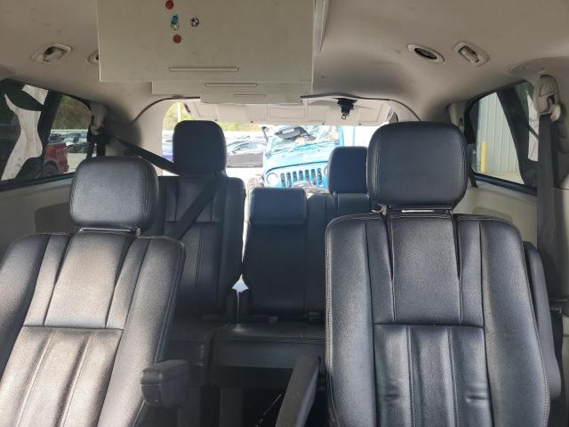 Photo 10 from auction – 2014 CHRYSLER TOWN & COU with VIN 2C4RC1BG8ER363240