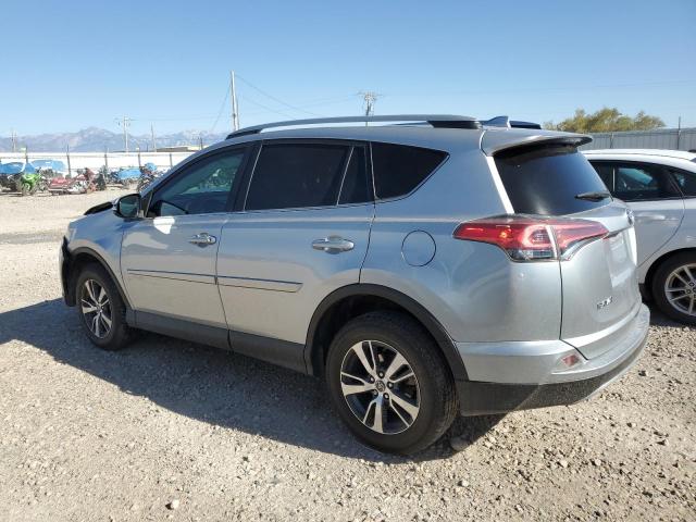 Photo 2 from auction – 2017 TOYOTA RAV4 XLE with VIN 2T3RFREV8HW642083