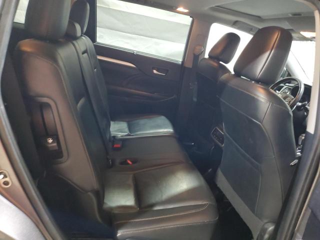 Photo 11 from auction – 2019 TOYOTA HIGHLANDER with VIN 5TDJGRFHXKS065522