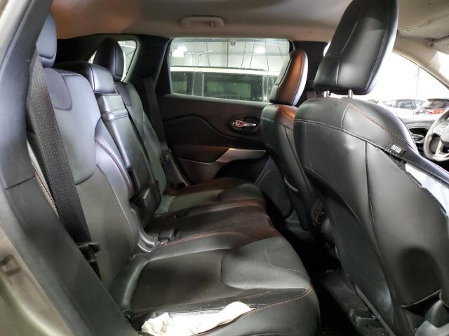 Photo 11 from auction – 2018 JEEP CHEROKEE T with VIN 1C4PJMBX3JD619621