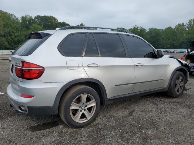 Photo 3 from auction – 2012 BMW X5 XDRIVE3 with VIN 5UXZW0C52CL672883