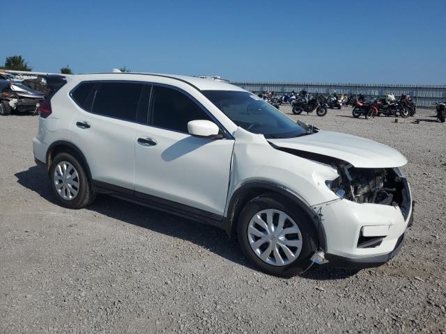 Photo 4 from auction – 2017 NISSAN ROGUE S with VIN 5N1AT2MT0HC823948
