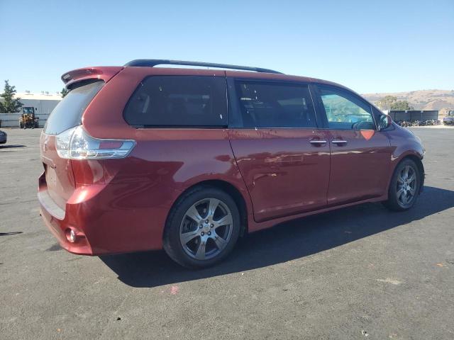 Photo 3 from auction – 2017 TOYOTA SIENNA SE with VIN 5TDXZ3DC3HS803856