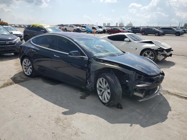 Photo 4 from auction – 2018 TESLA MODEL 3 with VIN 5YJ3E1EB7JF109377