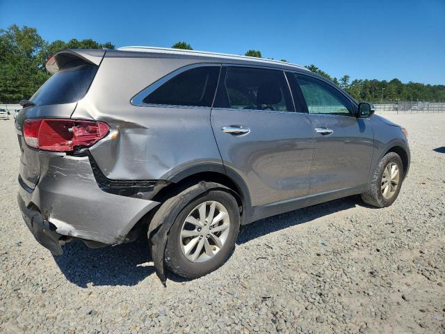 Photo 3 from auction – 2016 KIA SORENTO LX with VIN 5XYPG4A37GG089175