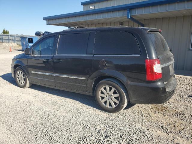 Photo 2 from auction – 2016 CHRYSLER TOWN & COU with VIN 2C4RC1BG5GR294977
