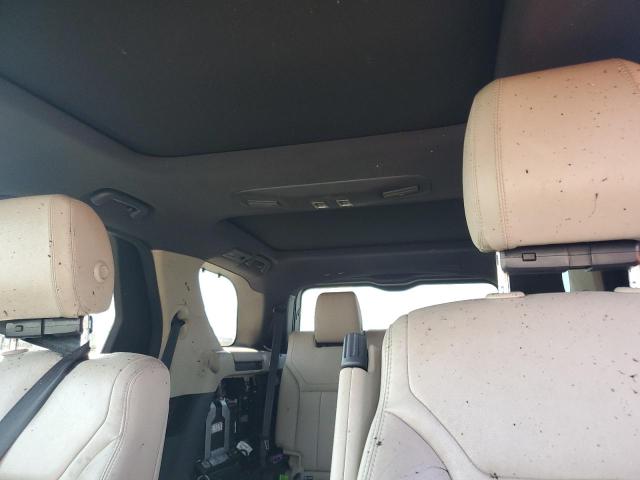 Photo 10 from auction – 2018 LAND ROVER DISCOVERY with VIN SALRR2RV3JA059930