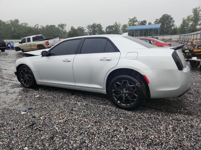 Photo 2 from auction – 2019 CHRYSLER 300 S with VIN 2C3CCAGGXKH733365
