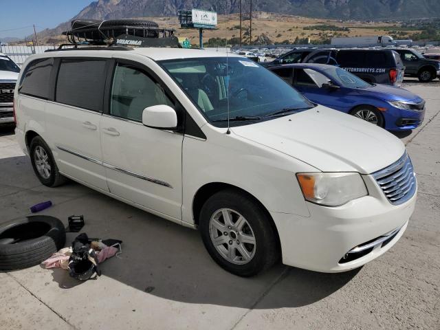 Photo 4 from auction – 2013 CHRYSLER TOWN & COU with VIN 2C4RC1BG6DR528989