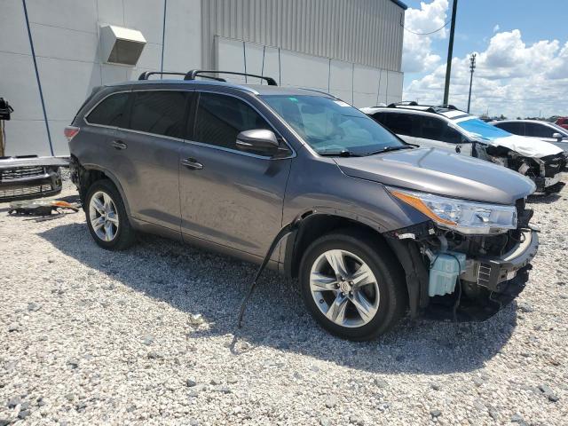 Photo 4 from auction – 2015 TOYOTA HIGHLANDER with VIN 5TDYKRFH8FS043540