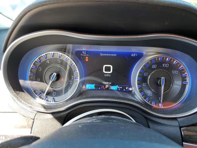 Photo 9 from auction – 2015 CHRYSLER 300C with VIN 2C3CCAEG3FH849001