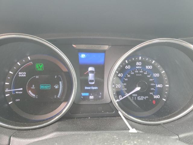 Photo 9 from auction – 2012 HYUNDAI SONATA HYB with VIN KMHEC4A40CA047612