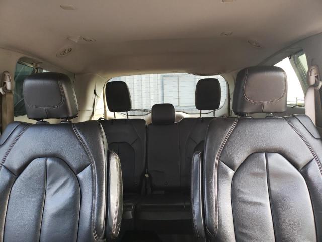 Photo 10 from auction – 2017 CHRYSLER PACIFICA T with VIN 2C4RC1BG0HR642363