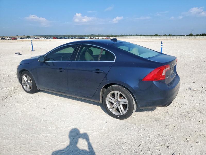 Photo 2 from auction – 2015 VOLVO S60 with VIN YV140MFK2F1346873
