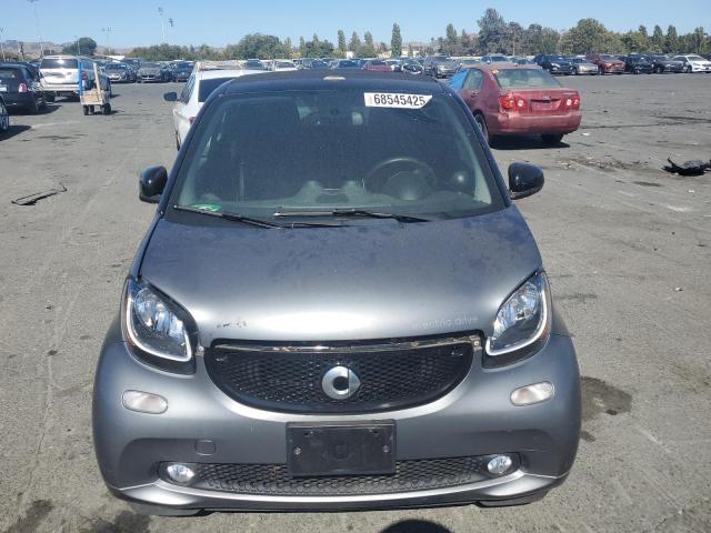 Photo 5 from auction – 2018 SMART FORTWO with VIN WMEFK9BA9JK268924