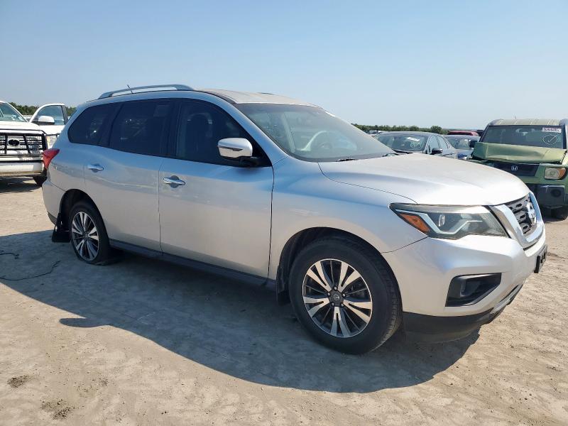 Photo 4 from auction – 2017 NISSAN PATHFINDER with VIN 5N1DR2MN0HC643365