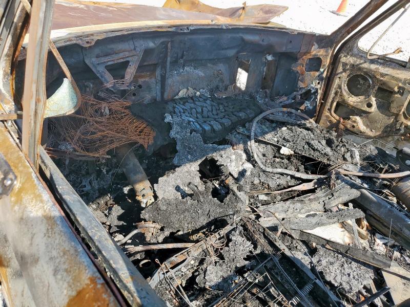 Photo 8 from auction – 1989 FORD BRONCO with VIN 1FMEU15N4KLA06692