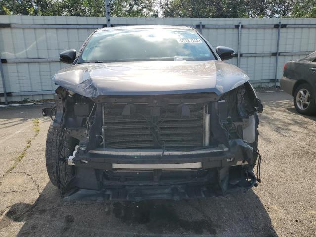 Photo 5 from auction – 2019 TOYOTA HIGHLANDER LE with VIN 5TDBZRFH6KS926547