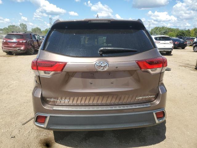 Zdjęcie 6 z aukcji – 2018 TOYOTA HIGHLANDER z VIN 5TDDZRFHXJS833621