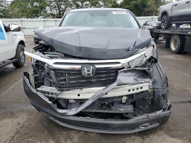 Photo 5 from auction – 2017 HONDA RIDGELINE RTL with VIN 5FPYK3F71HB001827
