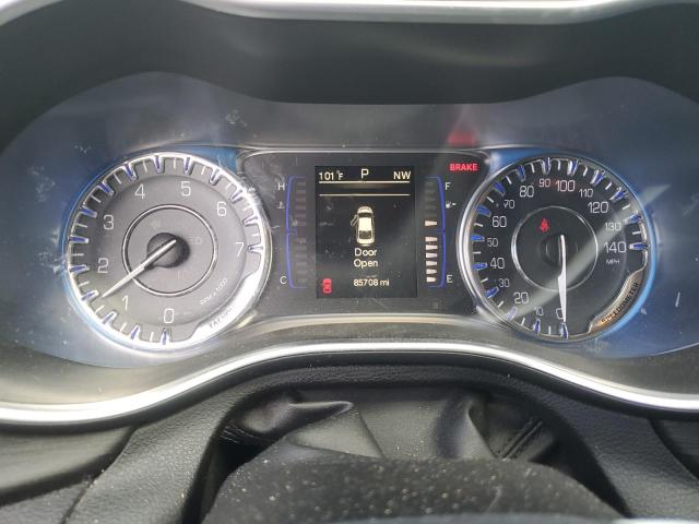 Photo 9 from auction – 2015 CHRYSLER 200 LIMITE with VIN 1C3CCCAB5FN562157