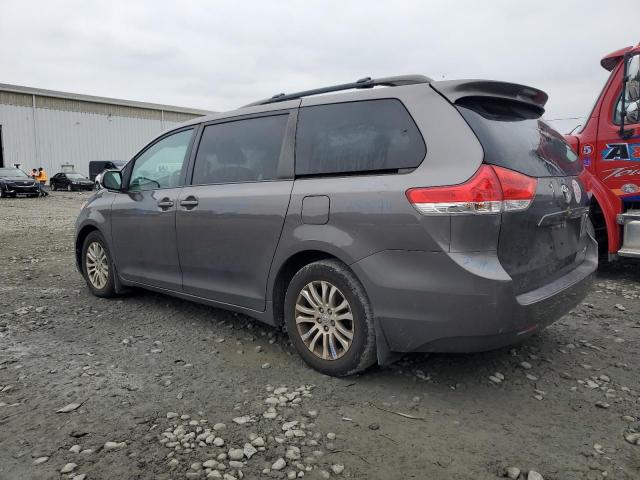 Photo 2 from auction – 2012 TOYOTA SIENNA with VIN 5TDYK3DC2CS245368