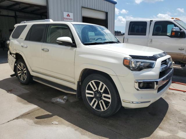 Photo 4 from auction – 2020 TOYOTA 4RUNNER SR with VIN JTEZU5JR4L5226938