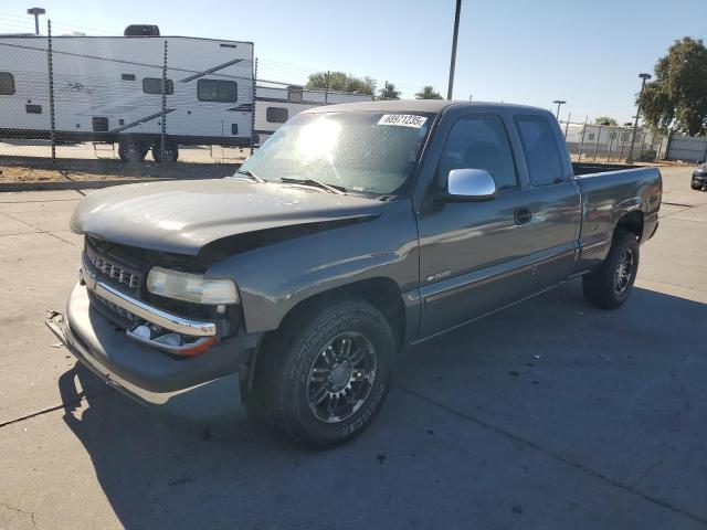 CHEVROLET SILVERADO 2002 with VIN 2GCEC19VX21271575 - Photo from auction