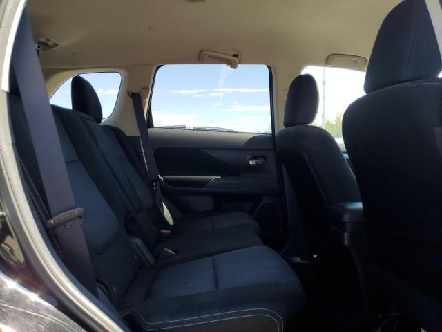 Photo 11 from auction – 2016 MITSUBISHI OUTLANDER with VIN JA4AZ3A34GZ011541