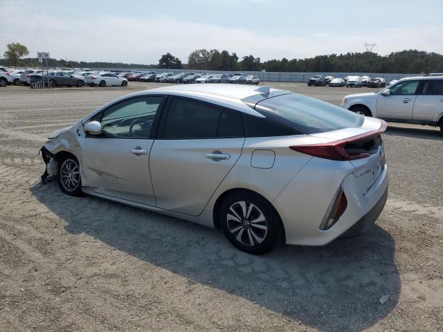 Photo 2 from auction – 2017 TOYOTA PRIUS PRIME with VIN JTDKARFP3H3006013