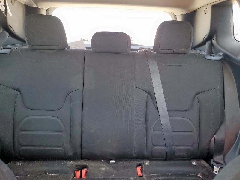 Photo 10 from auction – 2018 JEEP RENEGADE L with VIN ZACCJABB4JPH47885