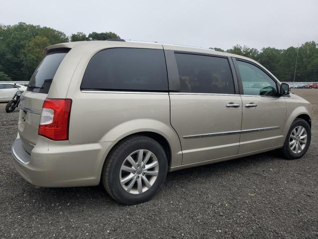 Photo 3 from auction – 2015 CHRYSLER TOWN & COU with VIN 2C4RC1GG4FR752788