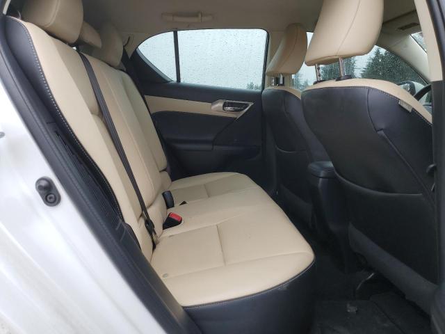 Photo 11 from auction – 2016 LEXUS CT 200 with VIN JTHKD5BH5G2270366