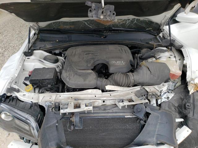 Photo 11 from auction – 2019 CHRYSLER 300 S with VIN 2C3CCABG4KH535971
