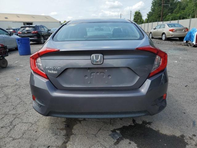 Photo 6 from auction – 2018 HONDA CIVIC LX with VIN 2HGFC2F50JH555643